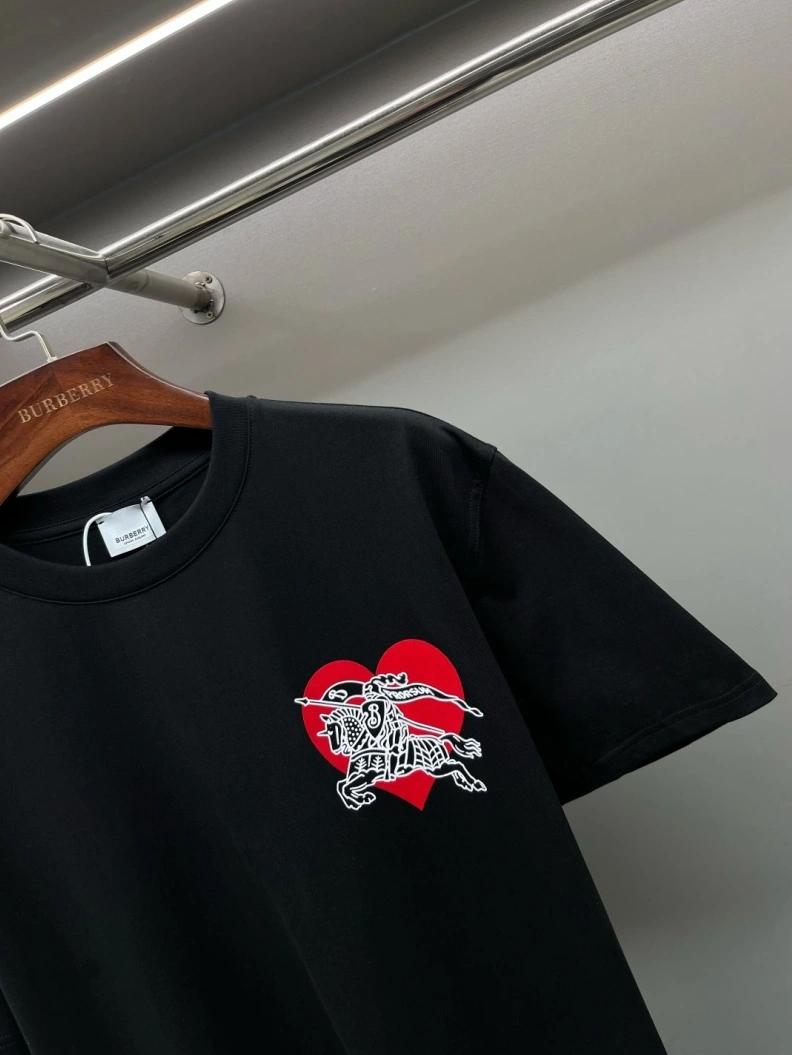 Lightweight Bxrbxrry T-Shirts 92410