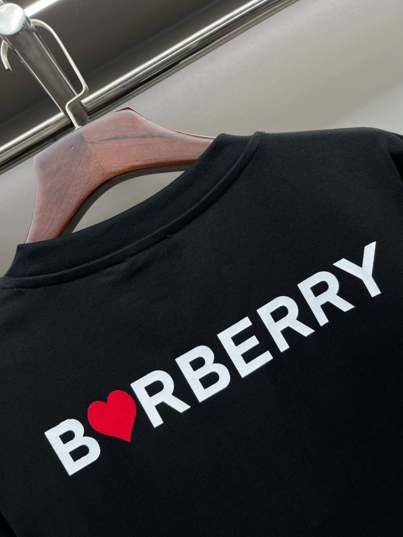 Lightweight Bxrbxrry T-Shirts 92410