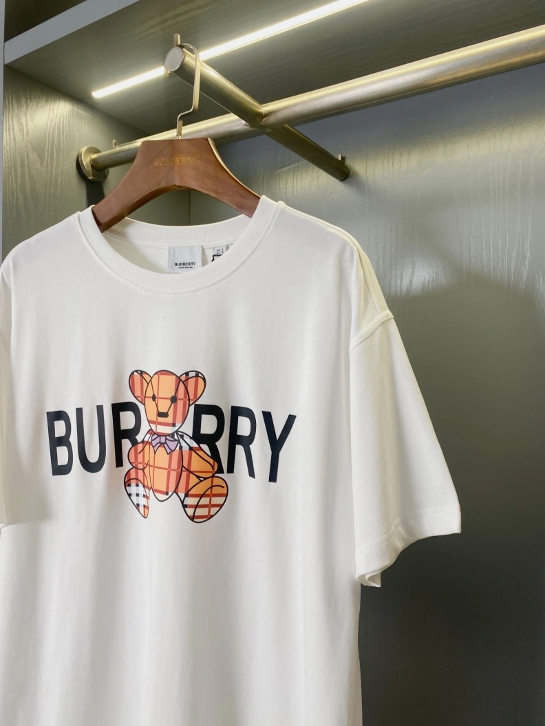 Stylish Bxrbxrry T-Shirts 92345