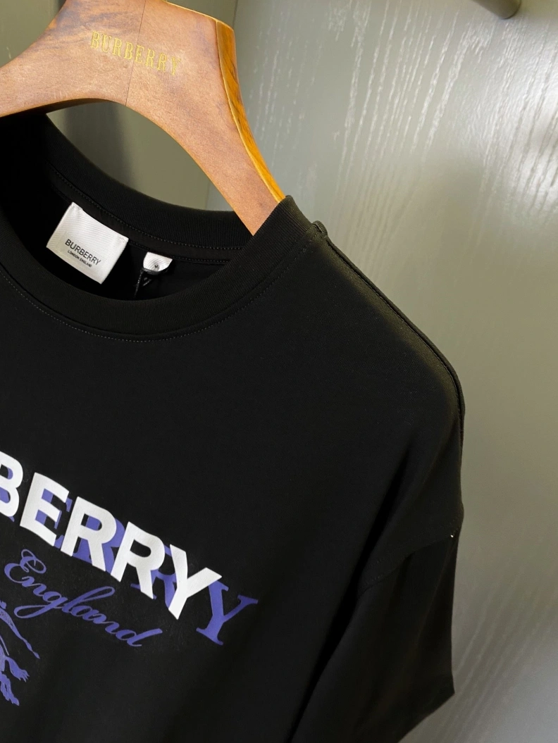 Sophisticated Bxrbxrry T-Shirts 92375