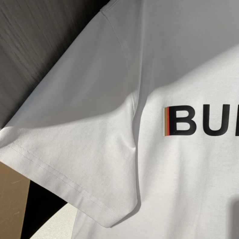 Fashionable Bxrbxrry T-Shirts 92320