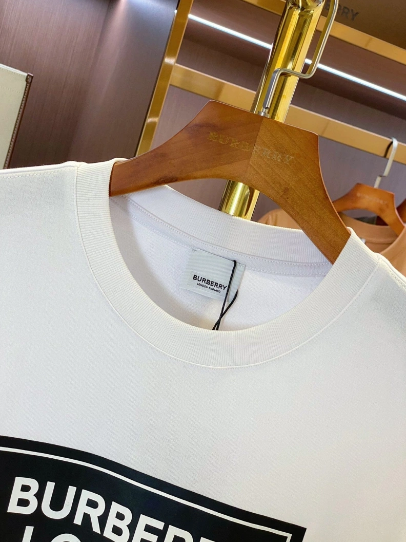 Lightweight Bxrbxrry T-Shirts 92339