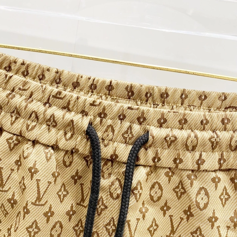 Comfortable LX Shorts 97667