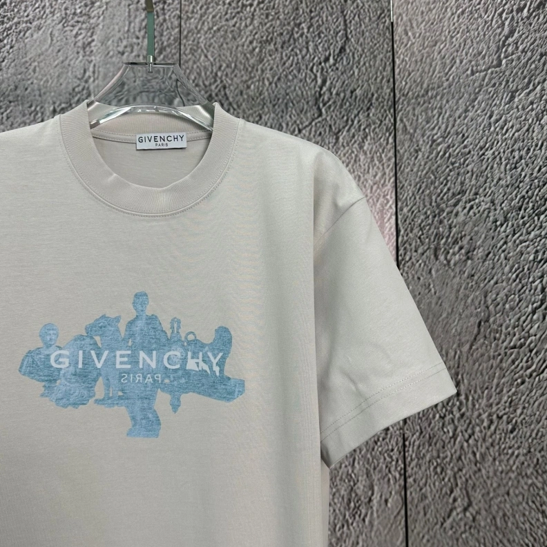 StreetReady Gxvxnchy T-Shirts 95440