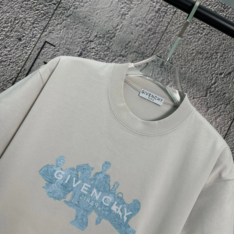 StreetReady Gxvxnchy T-Shirts 95440