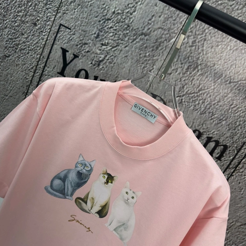 Gxvxnchy T-Shirts GoodFit 95452