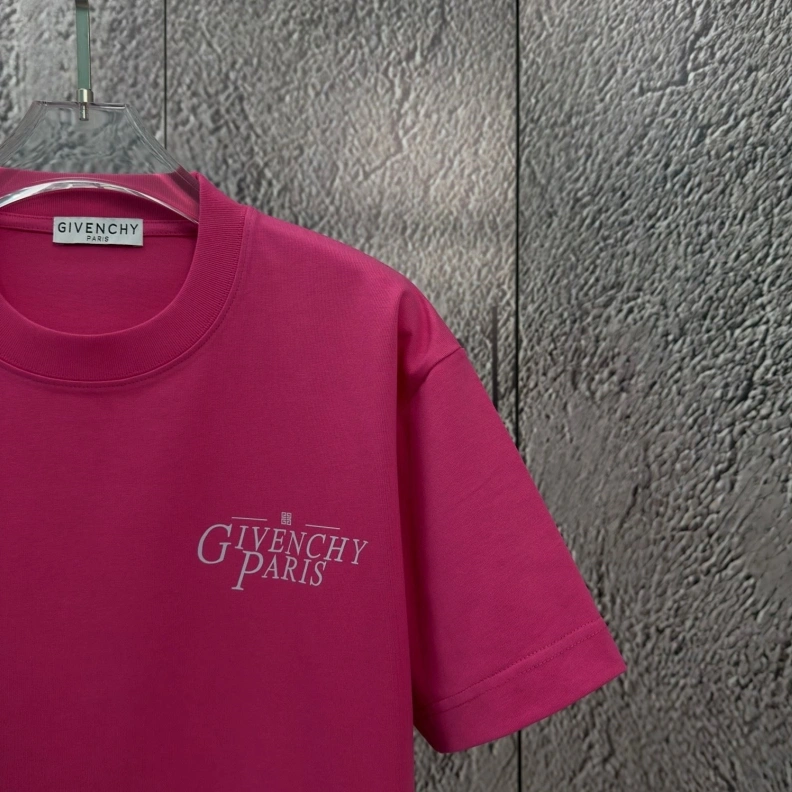 Gxvxnchy T-Shirts Vibrant 95439