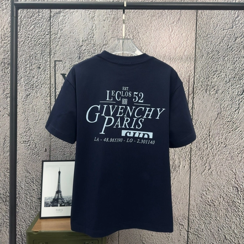 Gxvxnchy T-Shirts Practical 95425