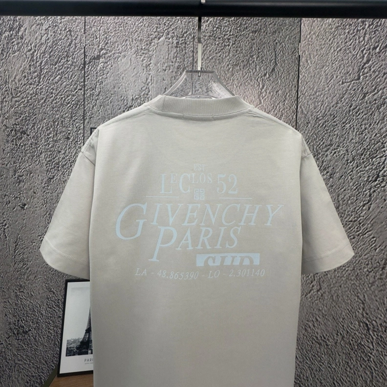 Gxvxnchy T-Shirts Vibrant 95424