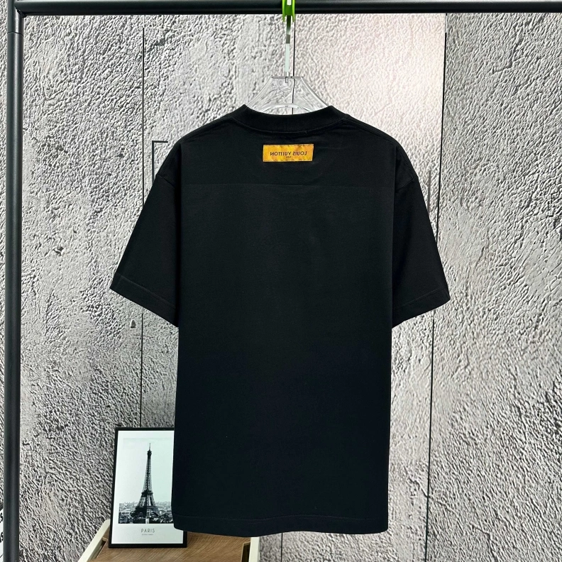 Minimalist LX T-Shirts 97591
