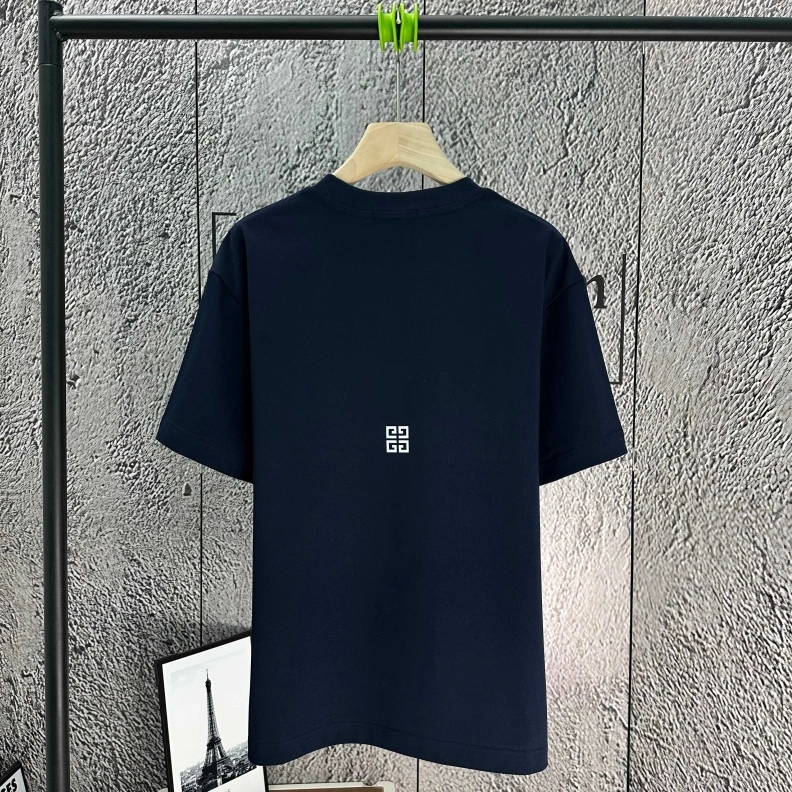 DailyWear Gxvxnchy T-Shirts 95431