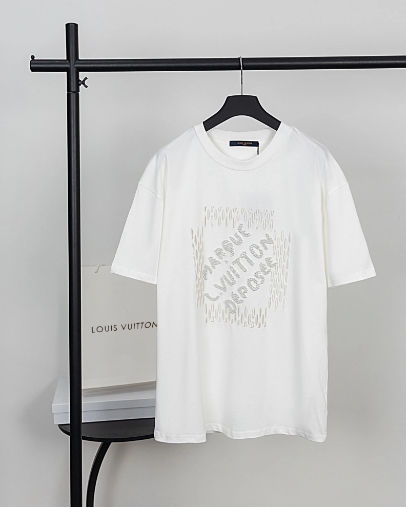 Minimalist LX T-Shirts 97581