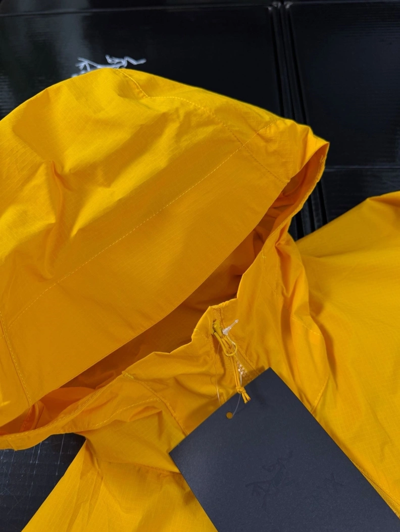Othxr Coats Sleek 102025
