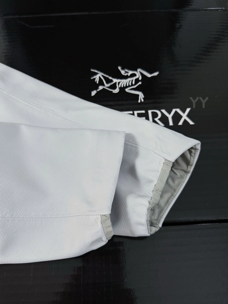 Arx Txryx Coats Refined 89830