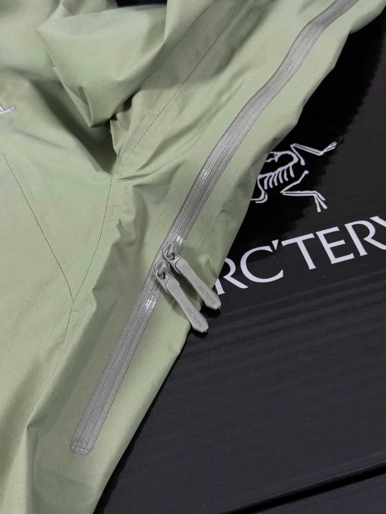 Bxlxnciaga Coats Resilient 91434