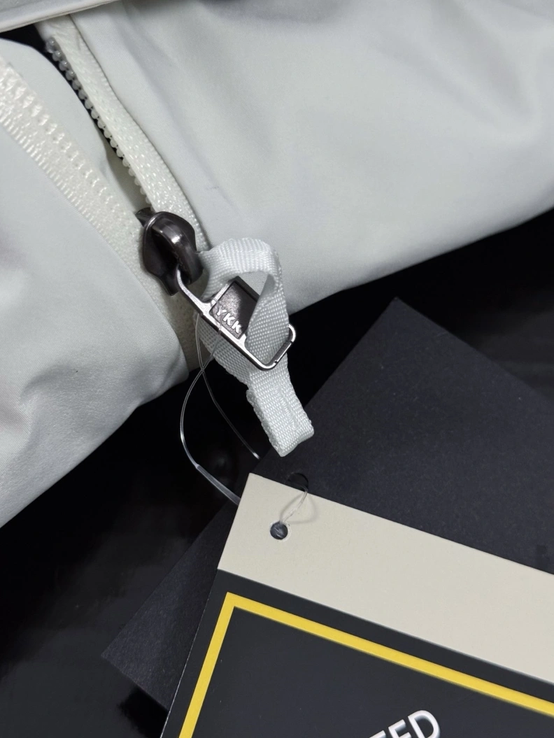 Othxr Coats EyeCatching 102013