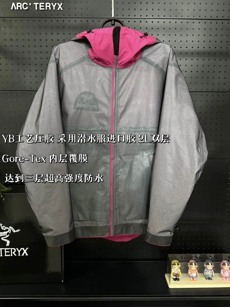 StreetReady Bxlxnciaga Coats 91462