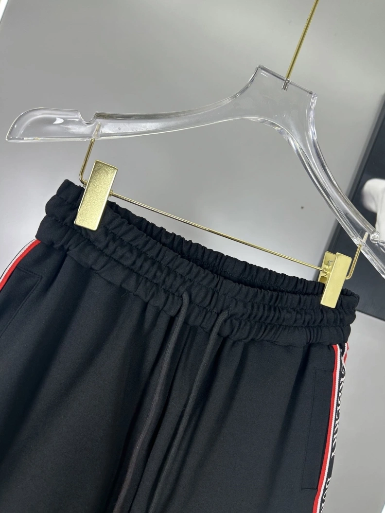 Efficient Bxrbxrry Shorts 92363