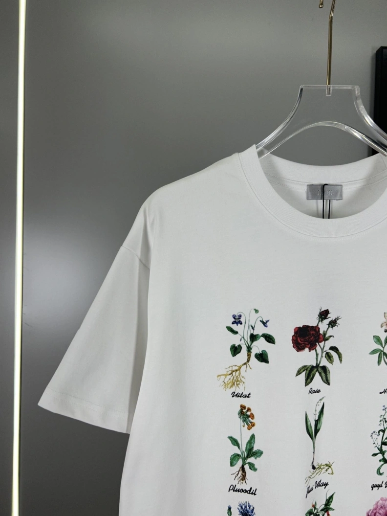 Elegant Dxxr T-Shirts 94869