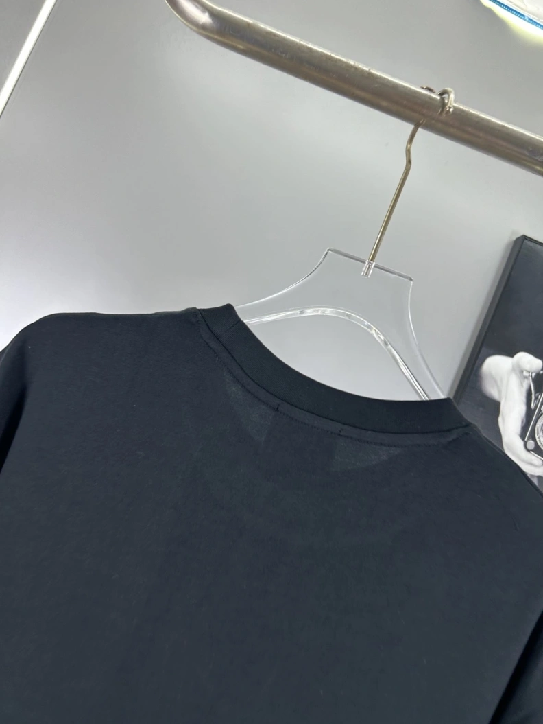 Stylish Gxvxnchy T-Shirts 95456