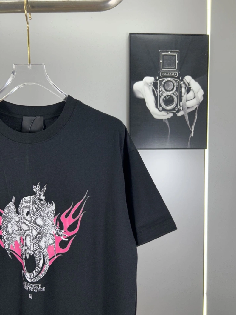 StreetReady Gxvxnchy T-Shirts 95417