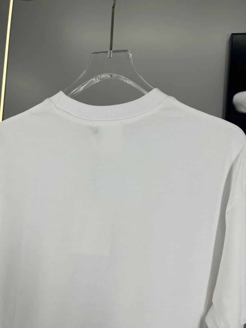 Sophisticated Gxvxnchy T-Shirts 95393