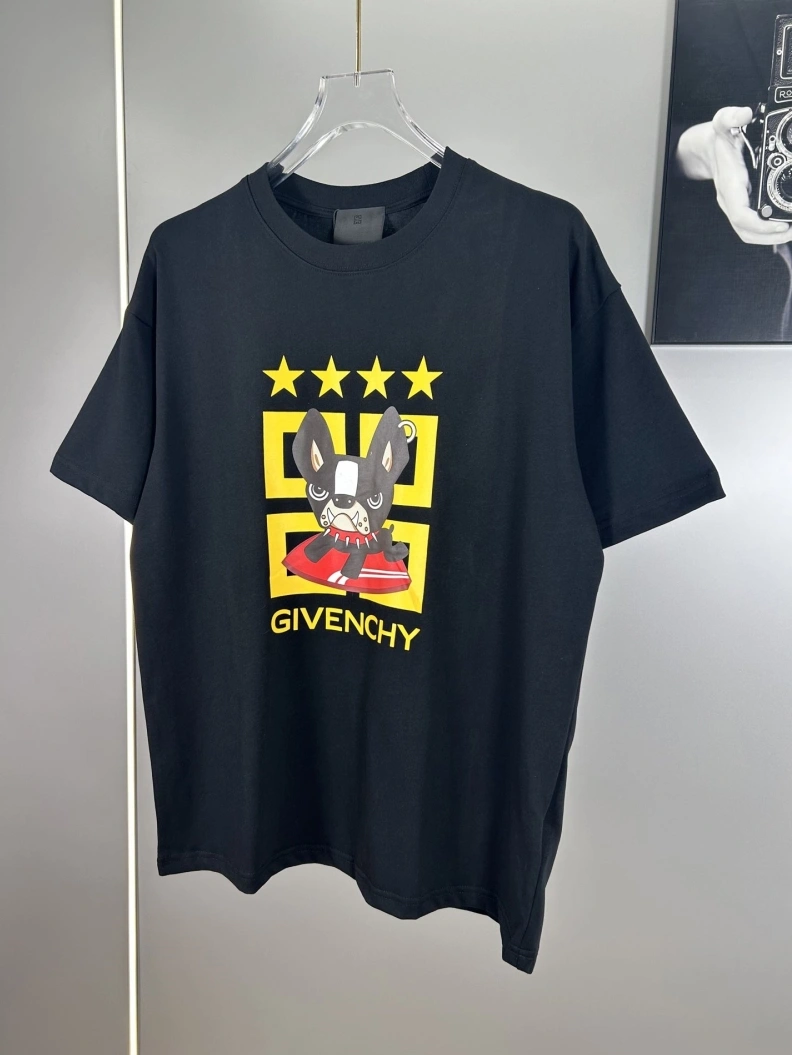 Gxvxnchy T-Shirts SportInspired 95394