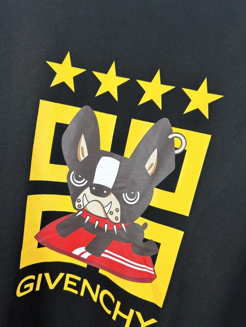Gxvxnchy T-Shirts SportInspired 95394