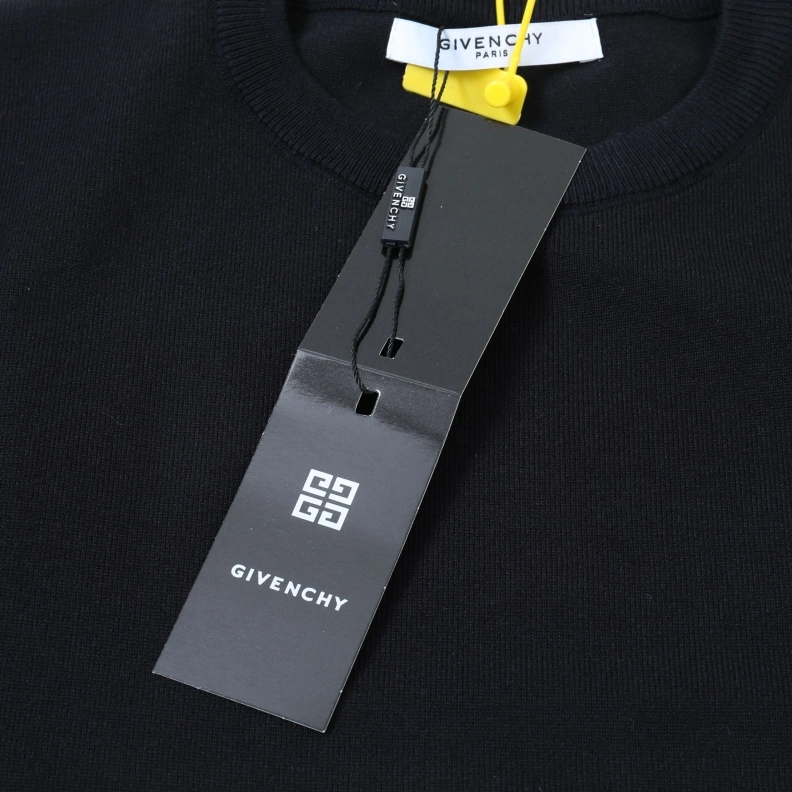 Gxvxnchy T-Shirts AllSeason 95402