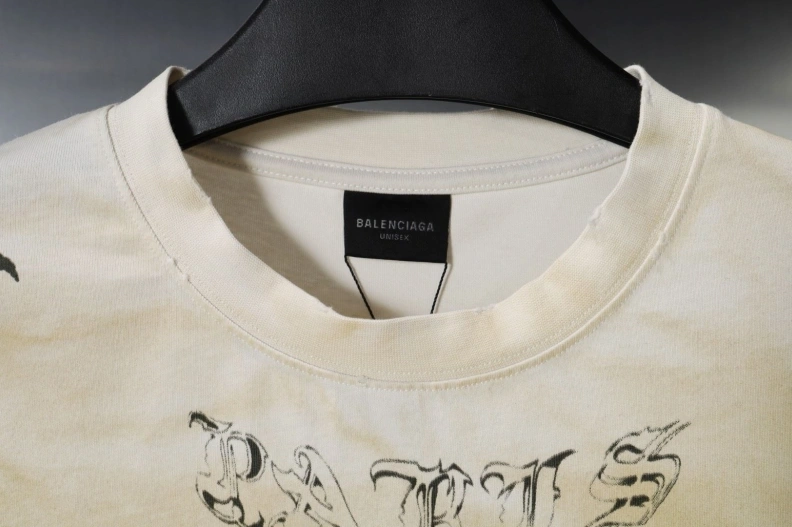 WellDesigned Bxlxnciaga T-Shirts 91193