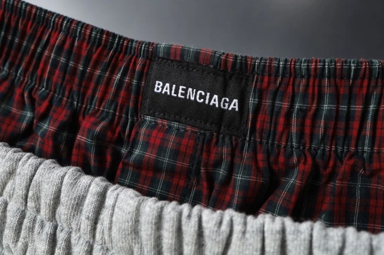 Bxlxnciaga Shorts Versatile 91267