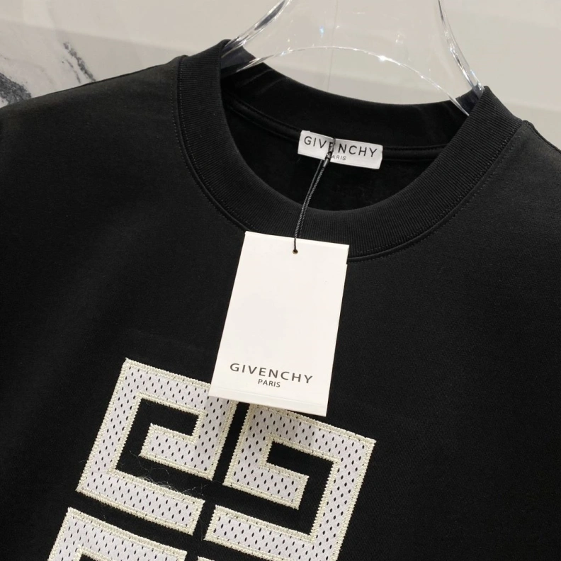 Gxvxnchy T-Shirts Comfortable 95384