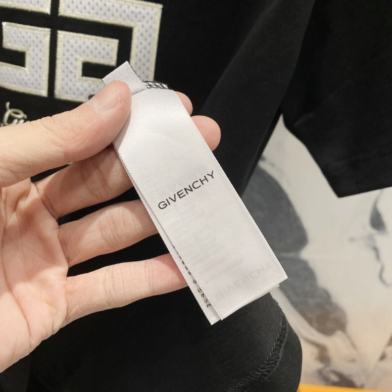Gxvxnchy T-Shirts Comfortable 95384