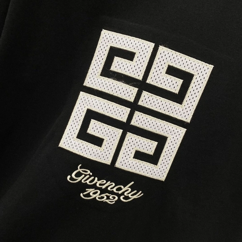 Gxvxnchy T-Shirts Comfortable 95384
