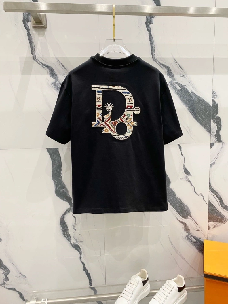 Elegant Dxxr T-Shirts 94832