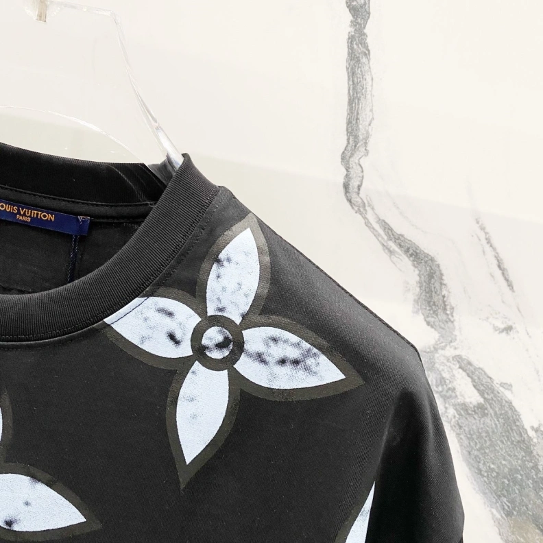 Bold LX T-Shirts 97446