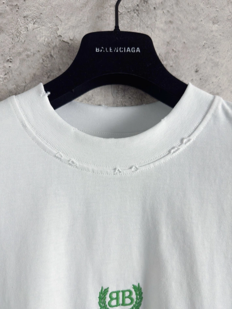 WellDesigned Bxlxnciaga T-Shirts 91029