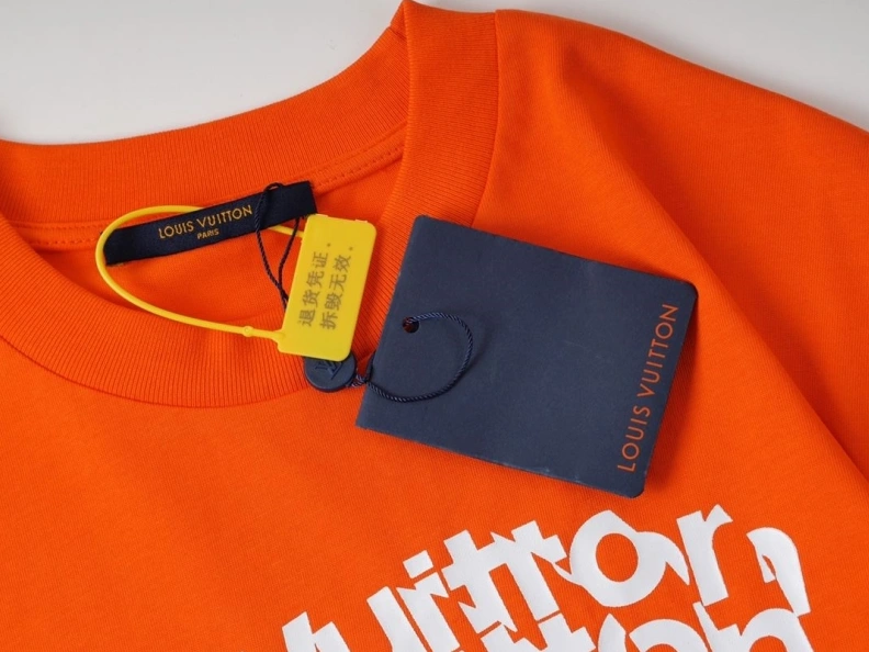 Minimalist LX T-Shirts 97395