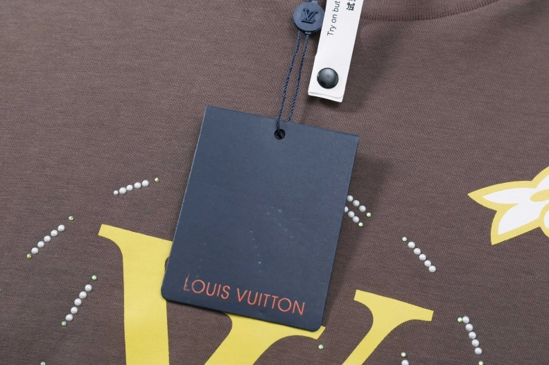 LX T-Shirts Versatile 97337