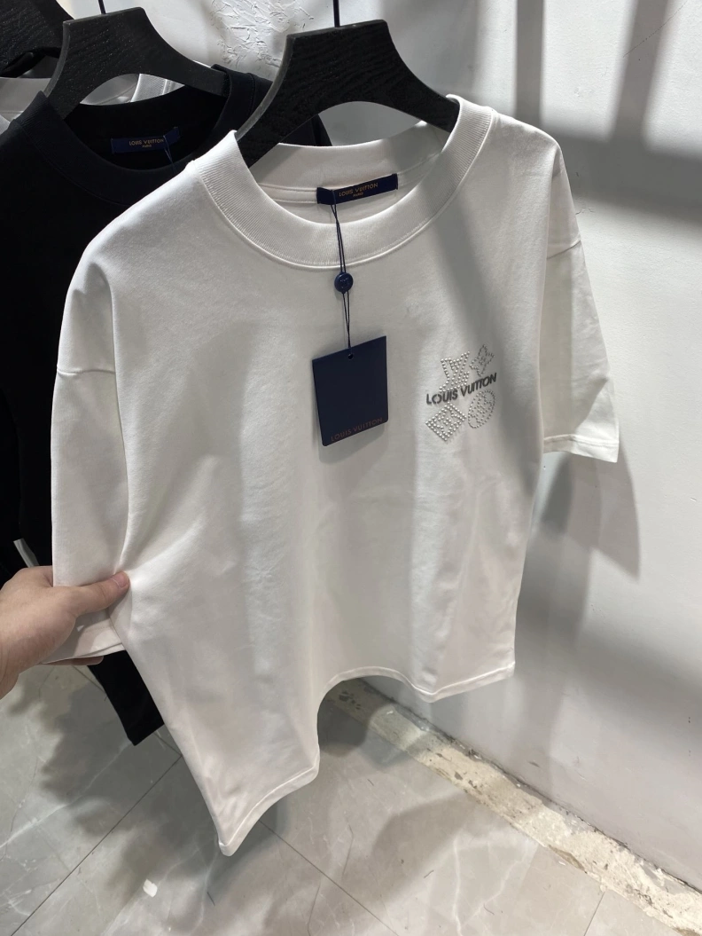 Bold LX T-Shirts 97322