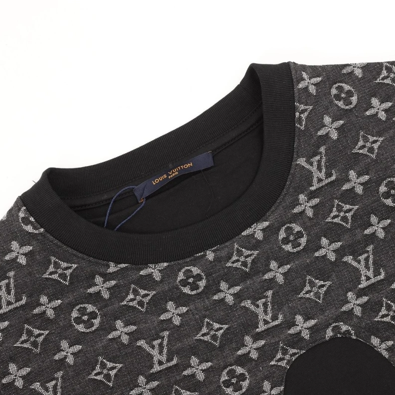 Minimalist LX T-Shirts 97272