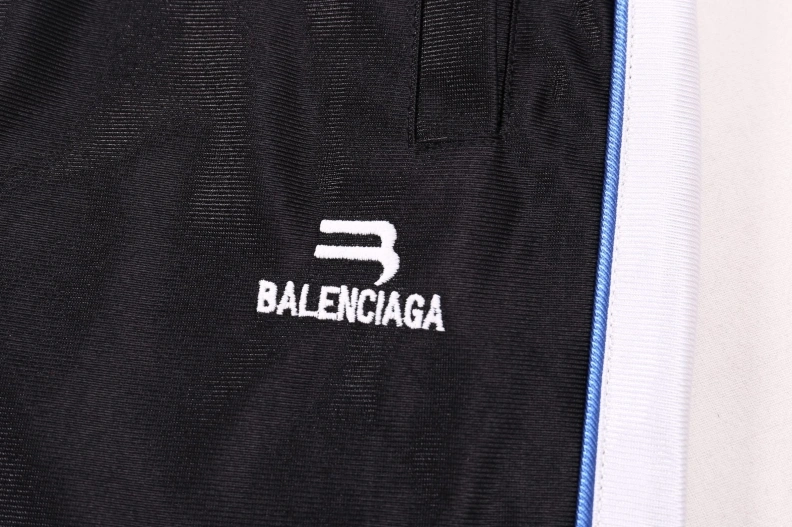Versatile Bxlxnciaga Shorts 91038