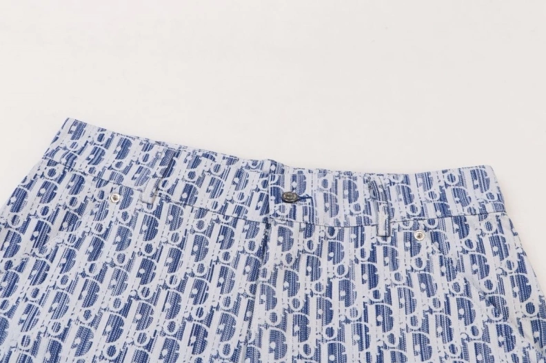 WellDesigned Dxxr Shorts 94849