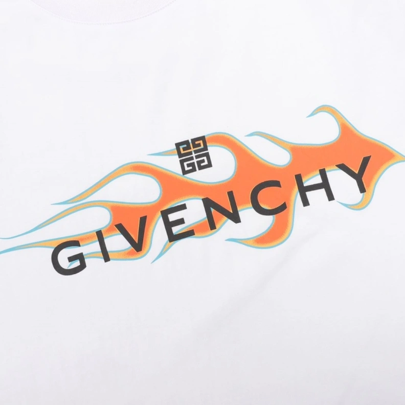Elegant Gxvxnchy T-Shirts 95379