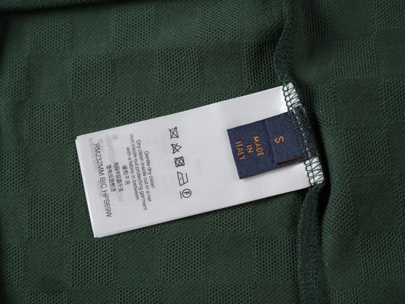 Minimalist LX T-Shirts 97228