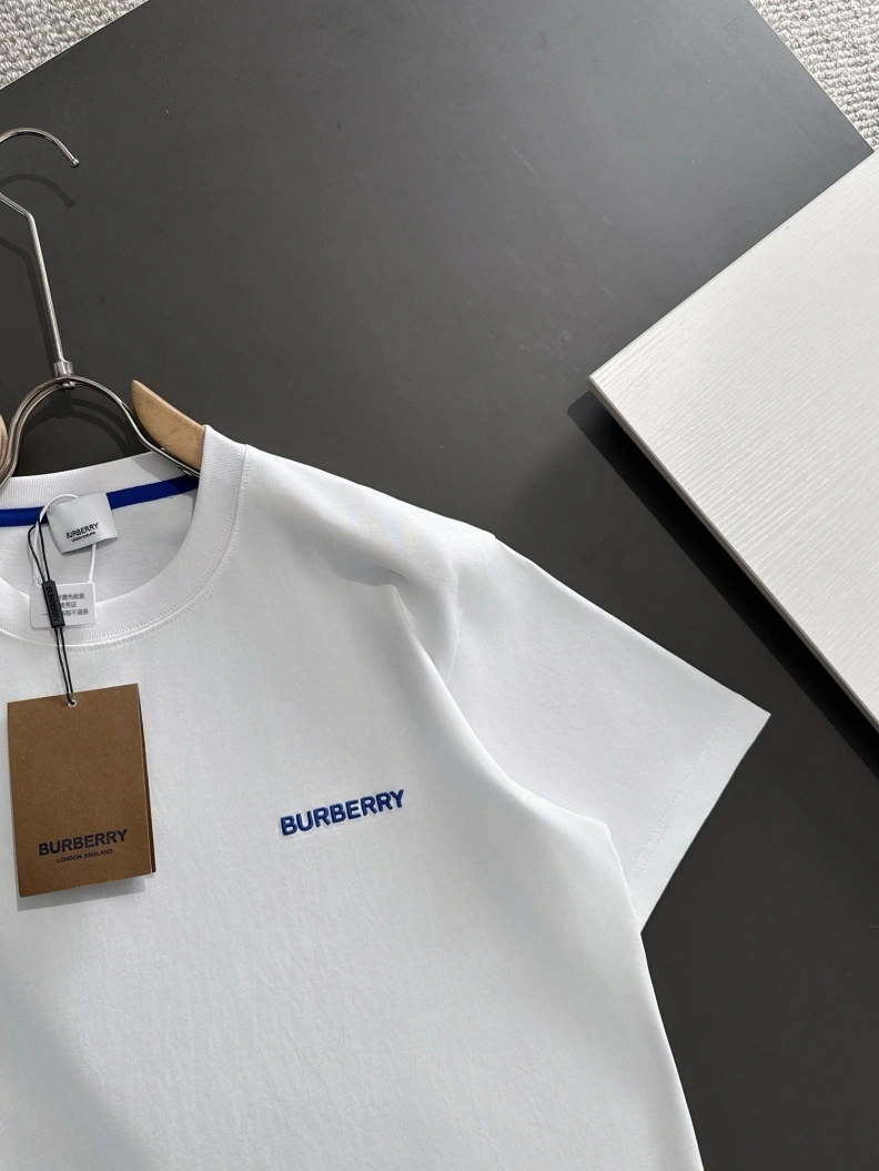 Compact Bxrbxrry T-Shirts 92047