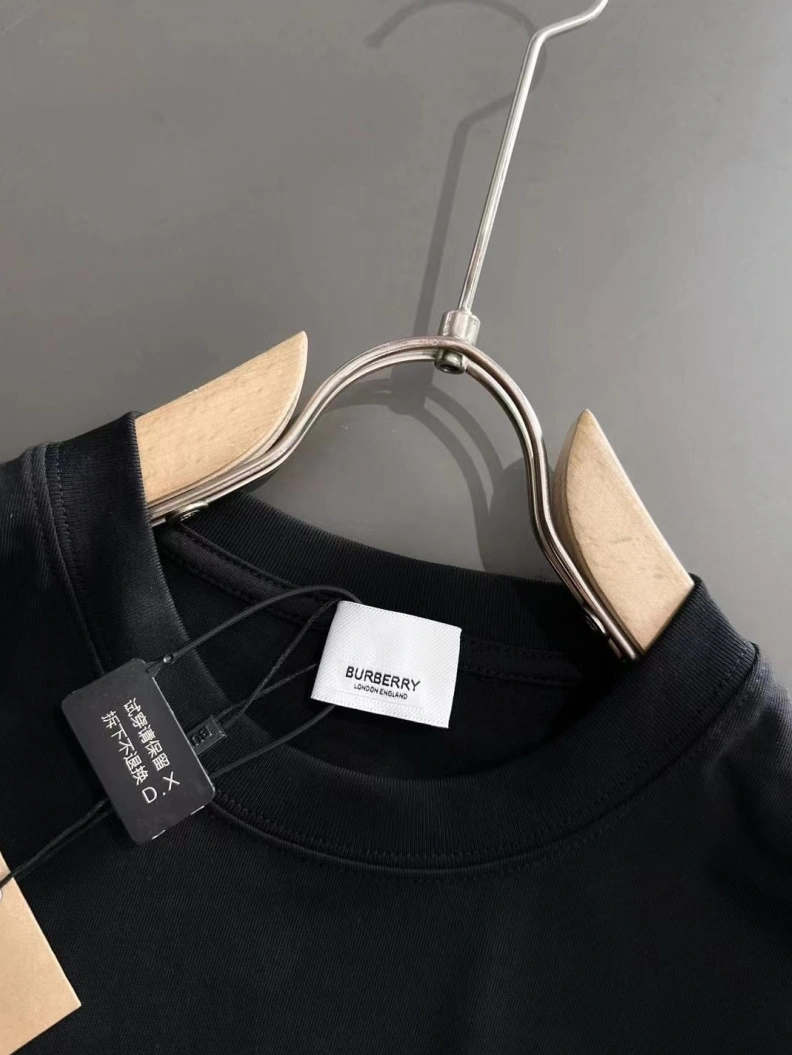 Bxrbxrry T-Shirts WellDesigned 92033