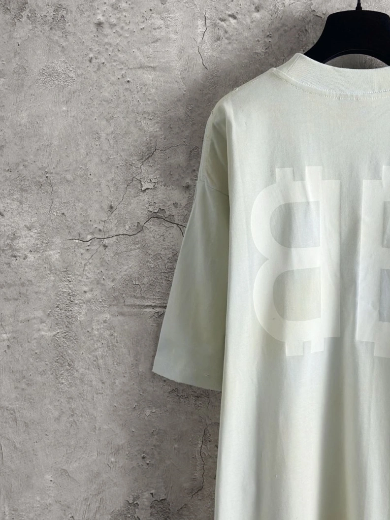 Sleek Bxlxnciaga T-Shirts 90431