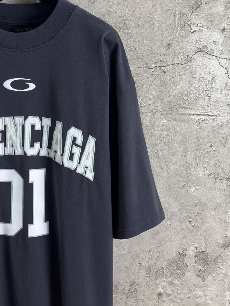 UrbanStyle Bxlxnciaga T-Shirts 90378