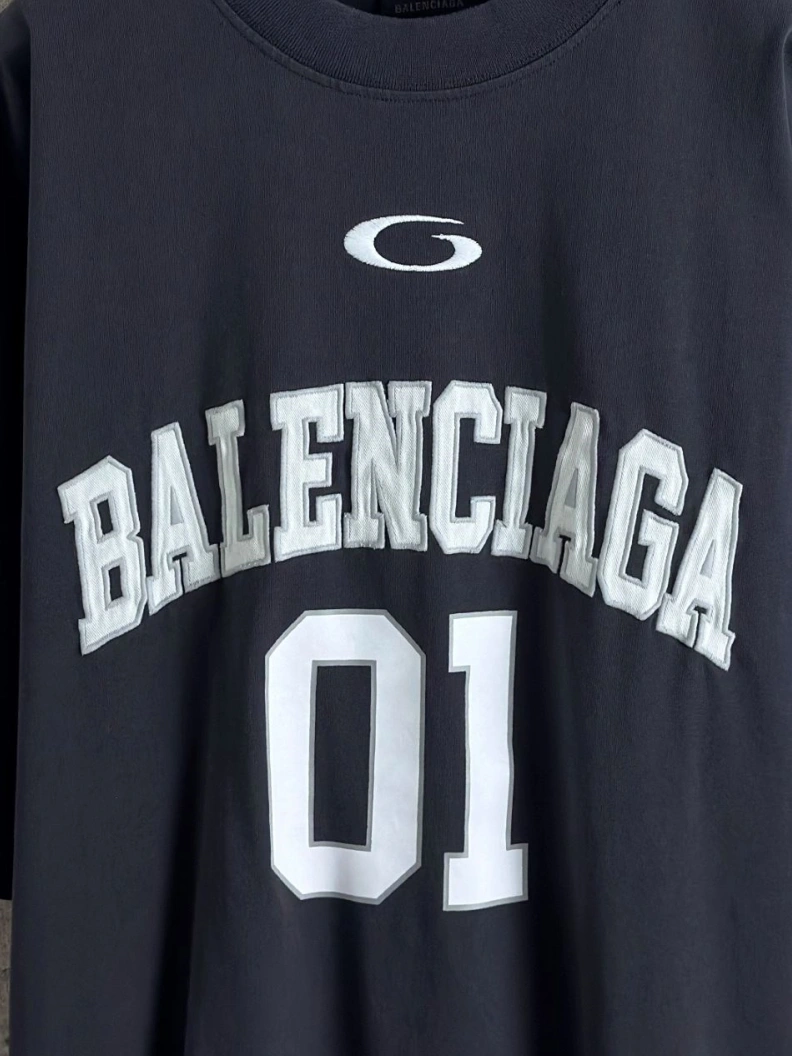 UrbanStyle Bxlxnciaga T-Shirts 90378